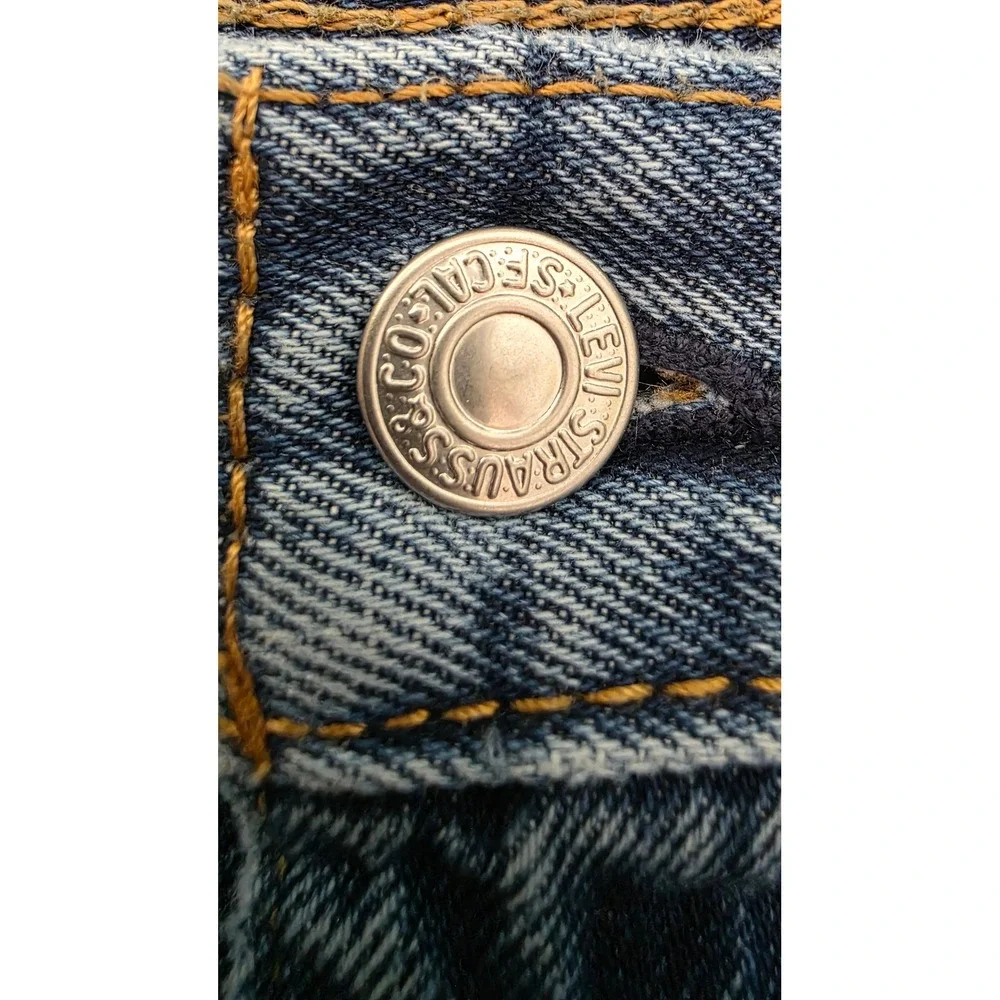 Levis 550 Relaxed Fit Tapered Leg Jeans Mens 38x29 Medium Wash Blue Denim